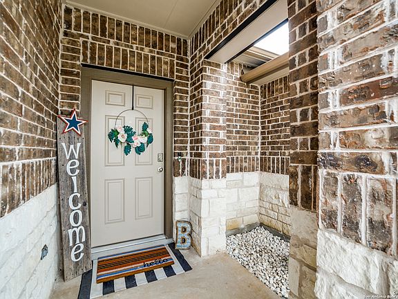 3rd image of 2122 Trumans Hill