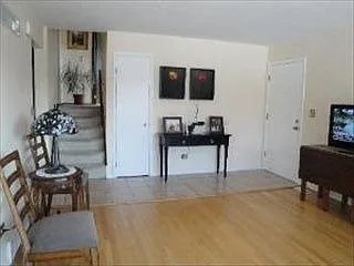 447 N Emroy Ave photo 1