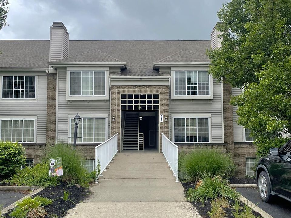 1st image of 4200 Endeavor Dr Unit 302