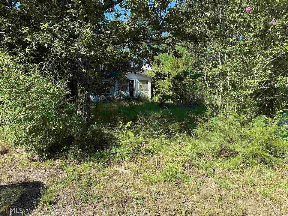 2nd image of 2039 James Bailey Rd