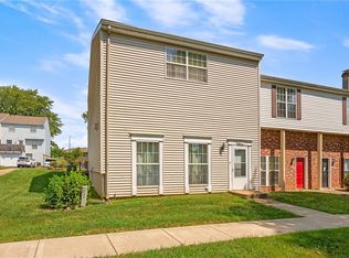 6617 E 128th St, Grandview, MO 64030