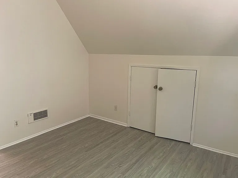 1645 River St — Photo 20