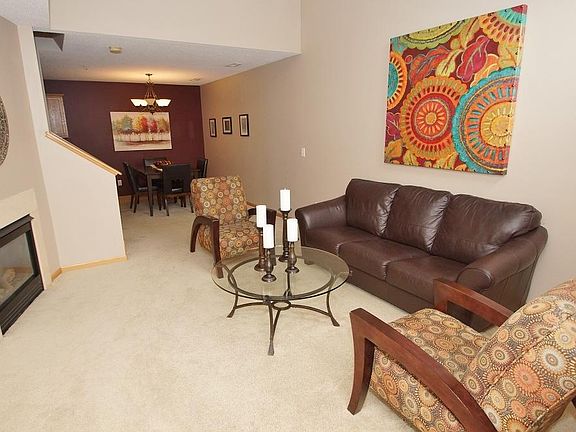 4th image of 391 Arrowhead Dr