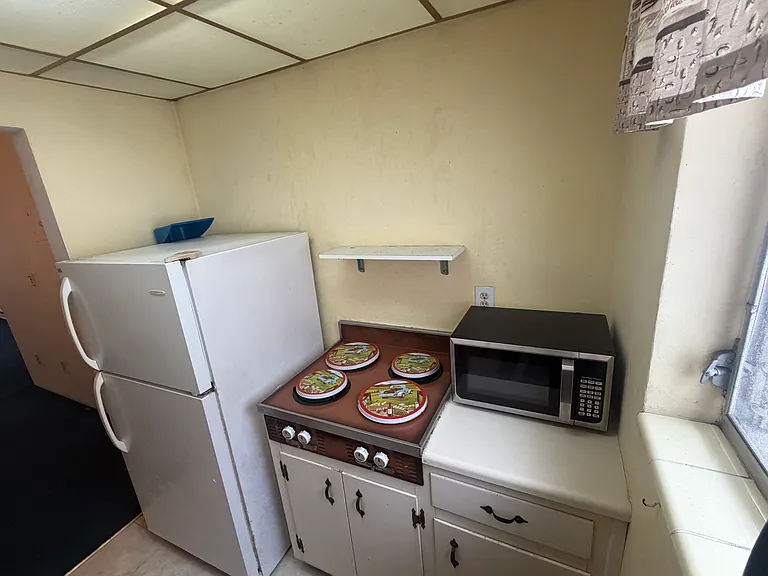 8132 Harding Ave #9 — Photo 9