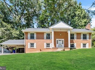 7609 Carteret Rd, Bethesda, MD 20817