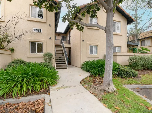 11325 Avenida De Los Lobos APT A, San Diego, CA 92127