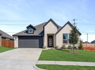 119 Whistling Duck Dr, Balch Springs, TX 75181