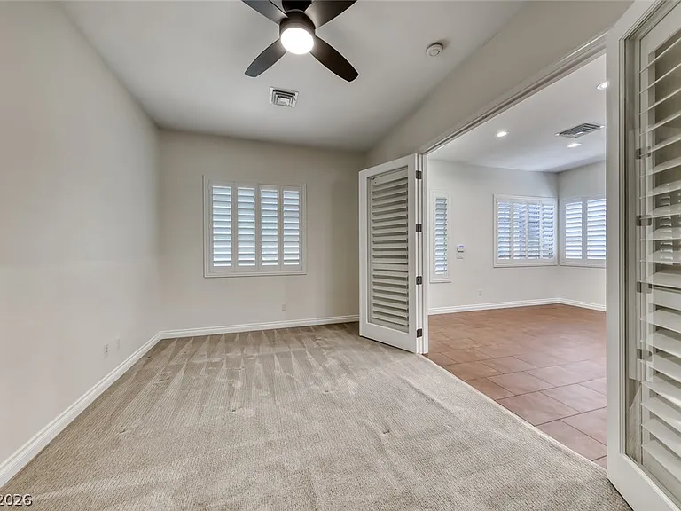2122 Mooreview St — Photo 23