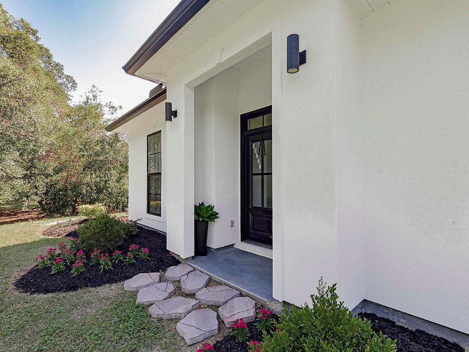 38327 Cornerview Rd, Gonzales, LA 70737 | MLS #2026015040 | Zillow