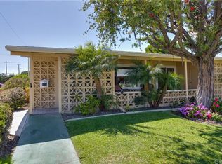 1221 Golden Rain Rd APT 3L, Seal Beach, CA 90740