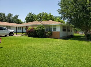 403 N 10th St, Hugo, OK 74743