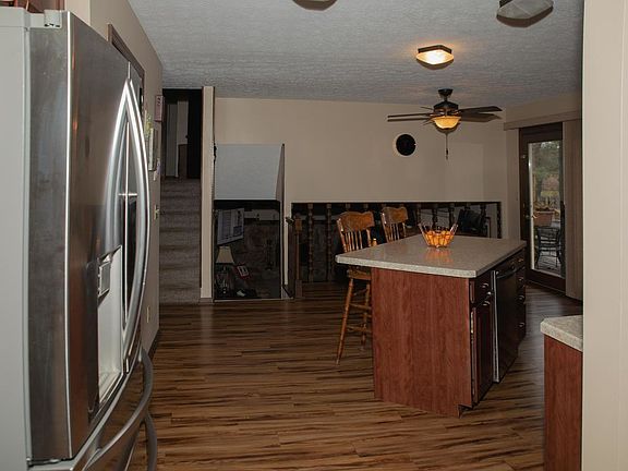5th image of 13858 Wayside Dr NW