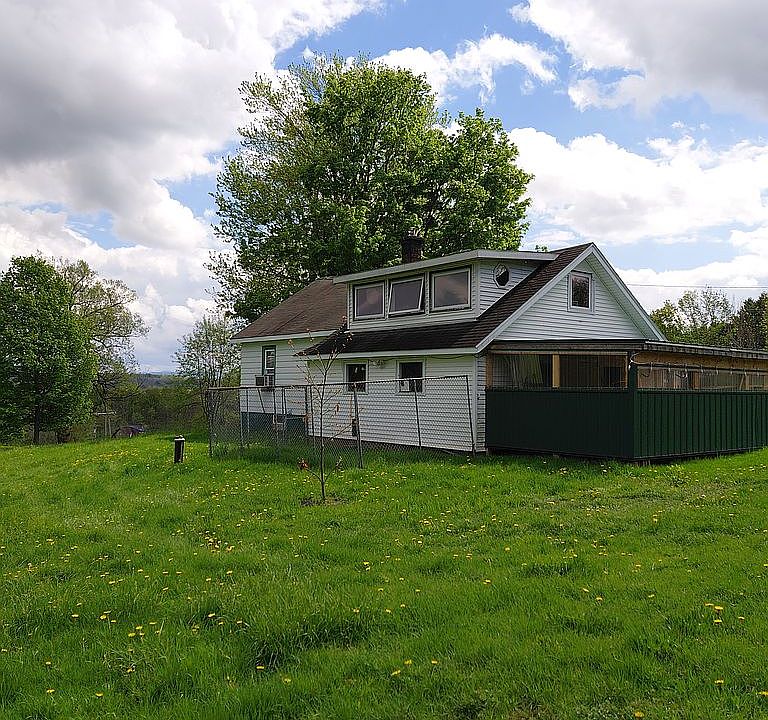 2nd image of 5742 Judd Rd