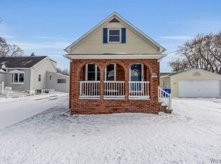 137 Emporium Ave, West Seneca, NY 14224