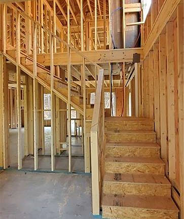 3rd image of 977 Valley Rock Dr #25