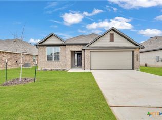 1229 Dowdy Dr, Belton, TX 76513
