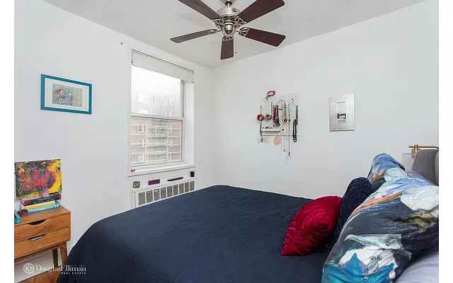 Sold by Douglas Elliman | media 14