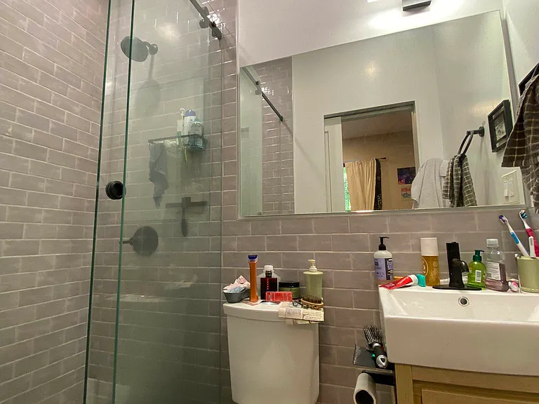 521 Decatur St #2A — Photo 12