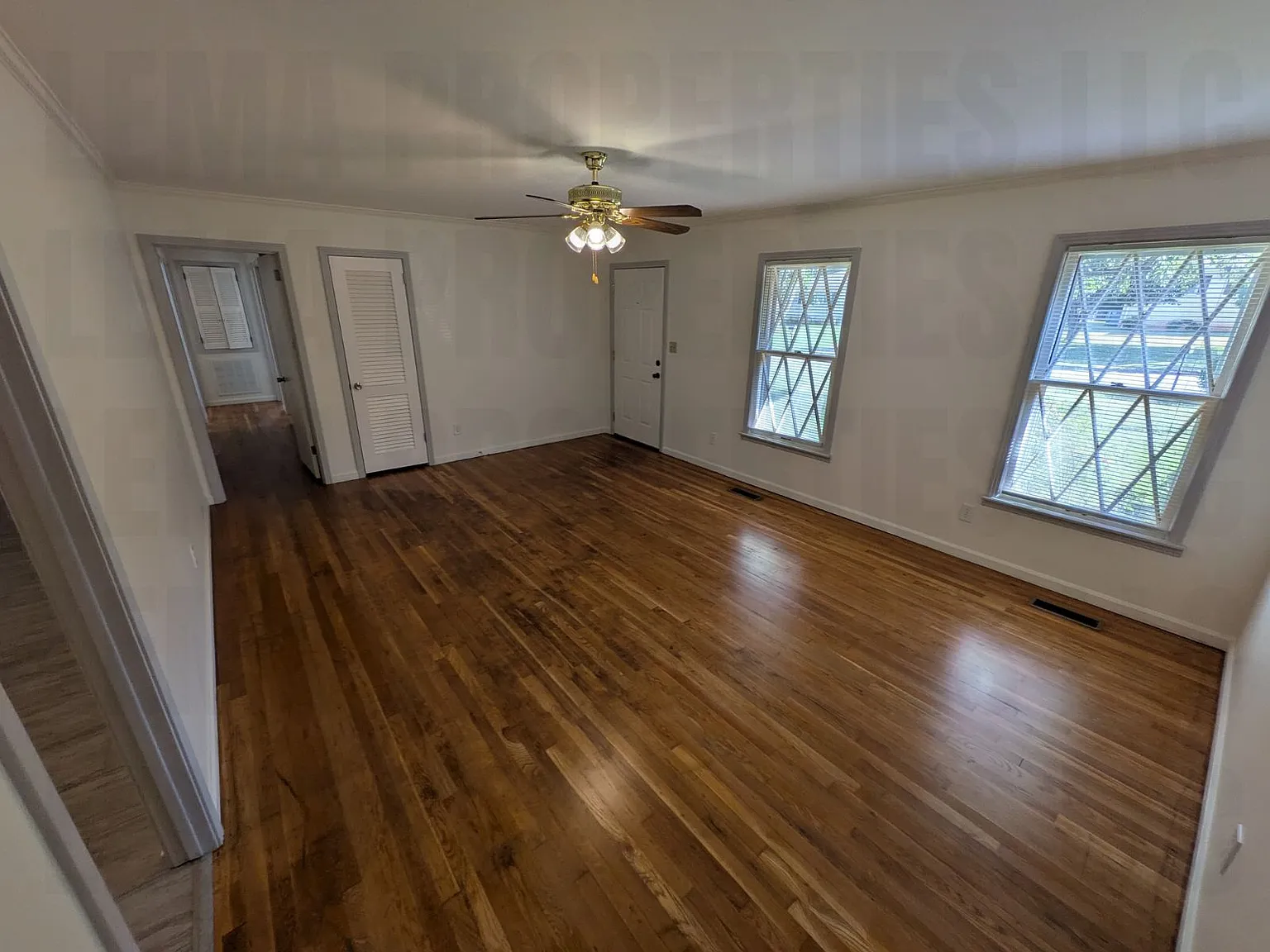 3 bed, 1337 sqft, $1,450 — Photo 3