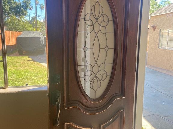 3rd image of 6241 Loma Vista Ave #1-1/2