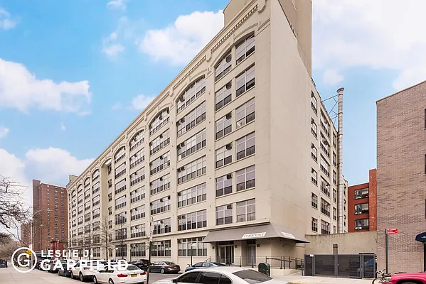 Sold by Leslie J. Garfield | media 24