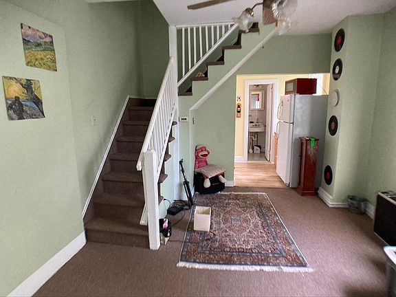 4th image of 90 Preston St Floor 1