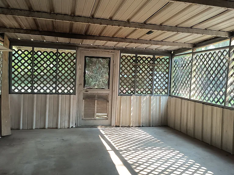 7211 Rustic Cir — Photo 17