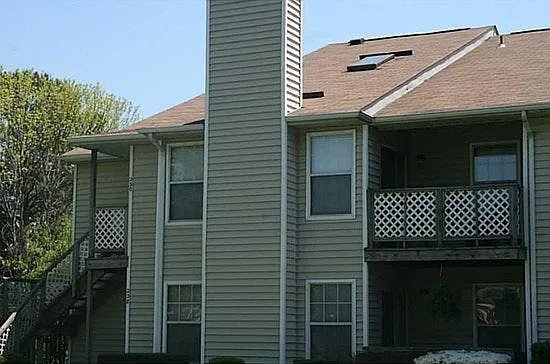Building Photo - 230 Thalia Station Dr