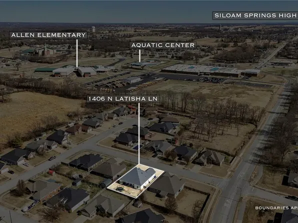 1406 N Latisha Ln, Siloam Springs, AR 72761