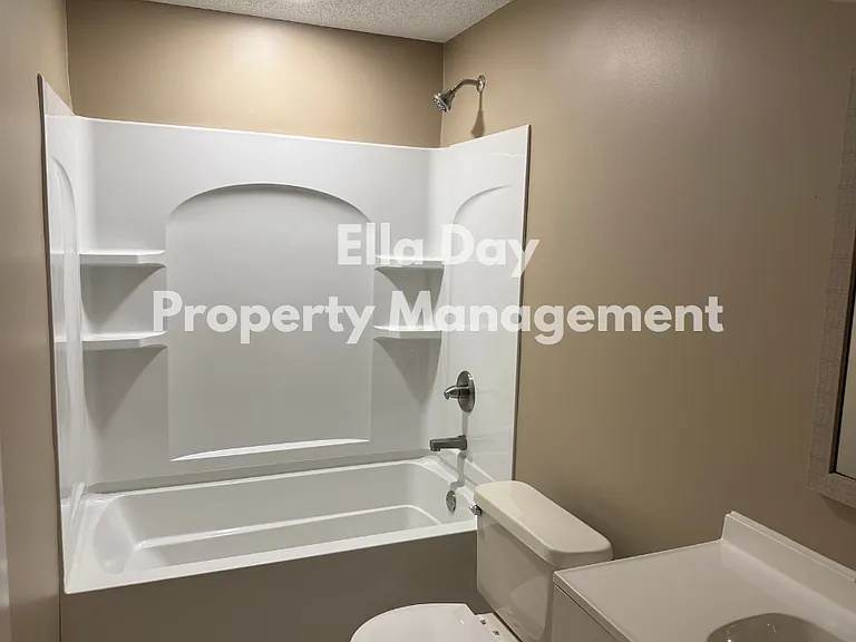 3025 N Triple Creek Dr — Photo 13
