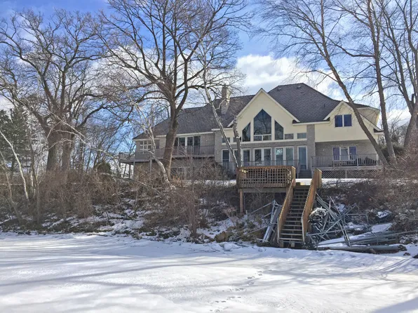 2508 Arcola Ln, Wayzata, MN 55391