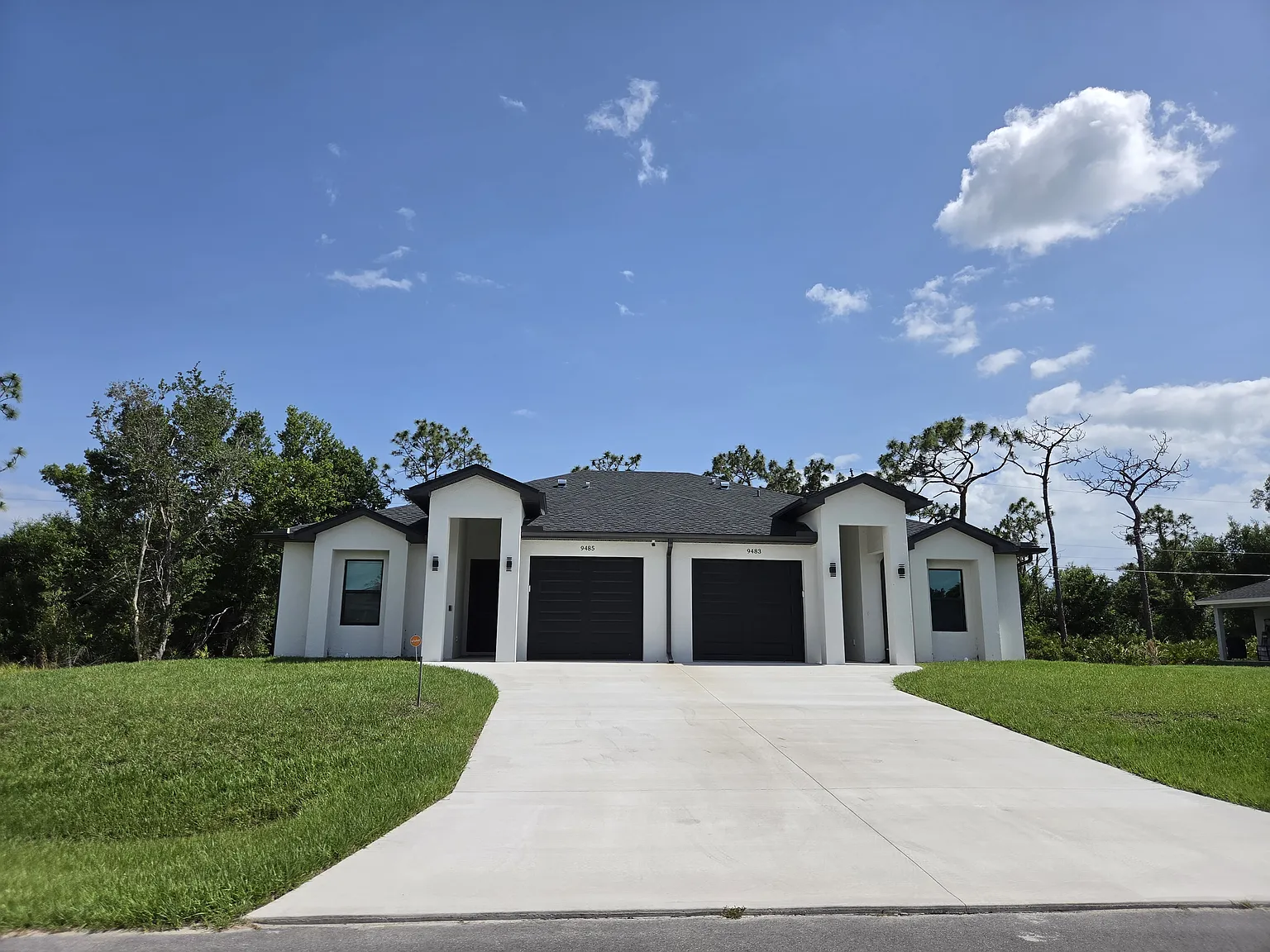 3 bed, 1200 sqft, $1,850 — Photo 2