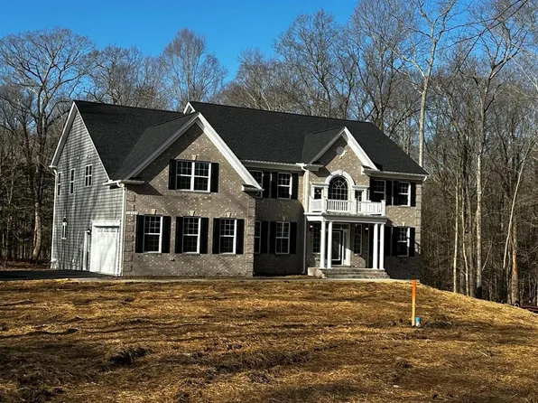 12145 Calverts Run Ct, La Plata, MD 20646