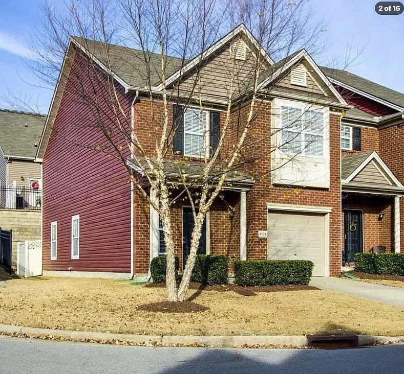 3 bed, 2.5 bath, 1728 sqft, $2,200 — Photo 4