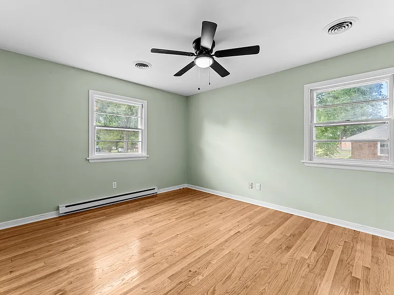 8327 Sherton Dr — Photo 14