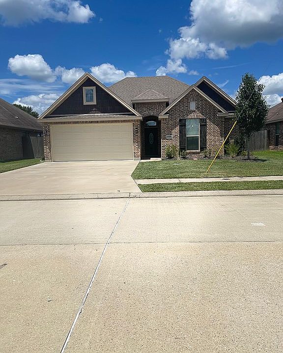 1st image of 6855 Woodridge Dr