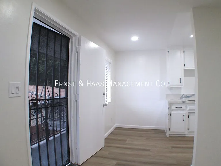 2223 E Spaulding St #7 — Photo 7