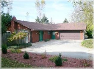 10 Parklane Rd, Troy, IL 62294