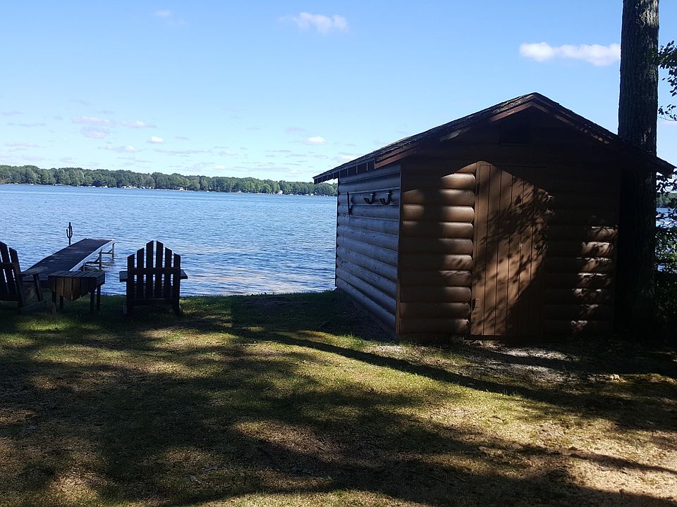 1st image of 1179 Wolf Lake Dr