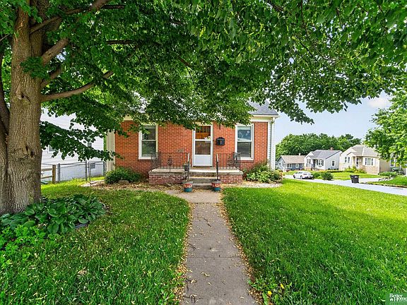 2nd image of 1902 S 61st St