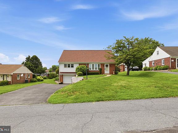2nd image of 48 Highland Dr