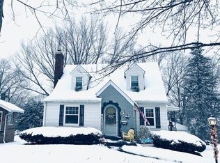 2541 Robindale Ave, Akron, OH 44312