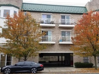 33-35 Freeman St APT C1, Newark, NJ, 07105
