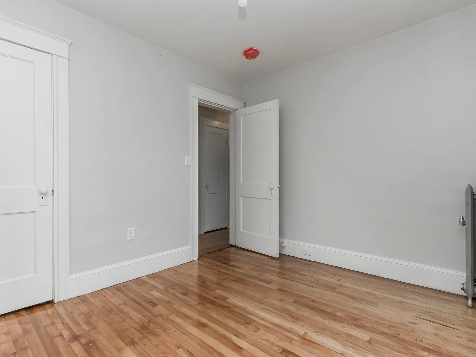 2 bed, 1078 sqft, $2,600 — Photo 3