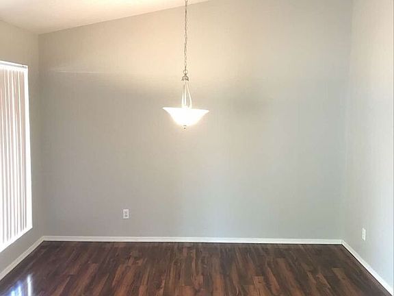 4th image of 4341 E Woodland Dr