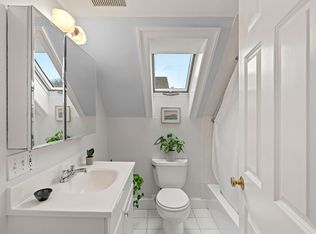 3 Circle St UNIT 3, Marblehead, MA 01945