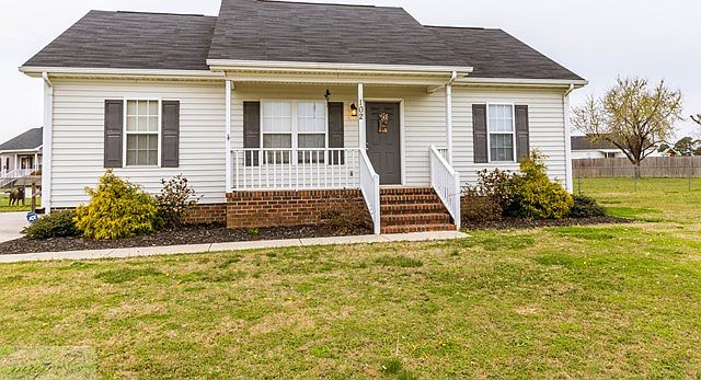 1st image of 102 Jordan Bluff Dr