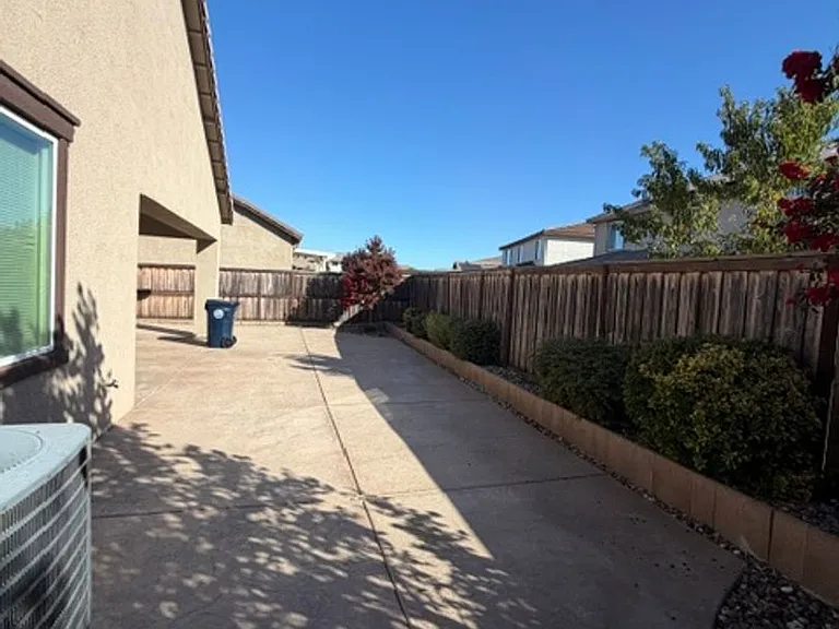 362 Olivadi Way — Photo 25