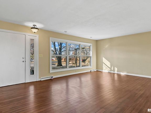 2nd image of 11 Northridge