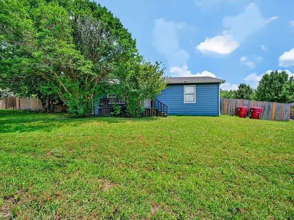 305 S Church St, Blue Ridge, TX 75424